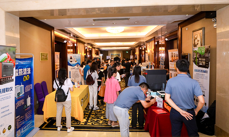 展會(huì)現(xiàn)場 展會(huì)現(xiàn)場